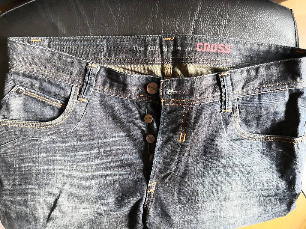 Jeans: CROSS Jeans gr. 34x34 – Nuovo (secondo la descrizione) da Dietlikon venduto da Alfie_CH 1