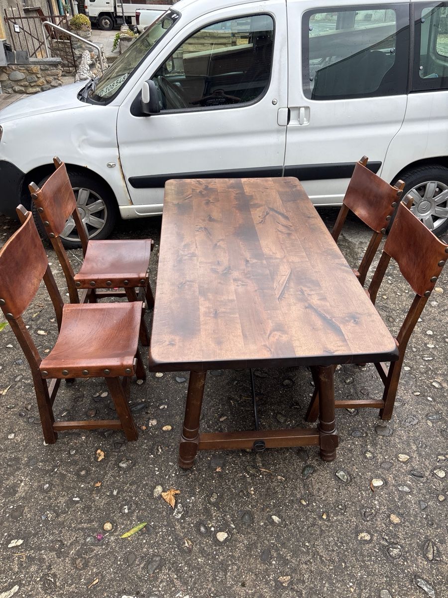 Tischset: Ensemble table rustique bois massif & fer forgé + 4 chaises  – Gebraucht aus Cugy VD von sim_y9yv