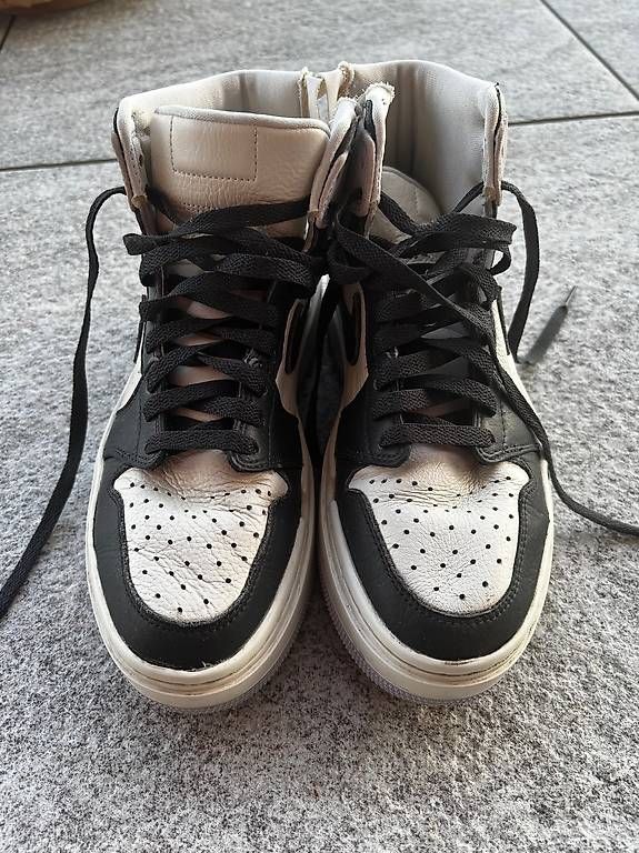 Scarpe da donna: Air Jordan 1 Elevate High color "Titanium" size 39 – Usato da Pully venduto da sim_f85b