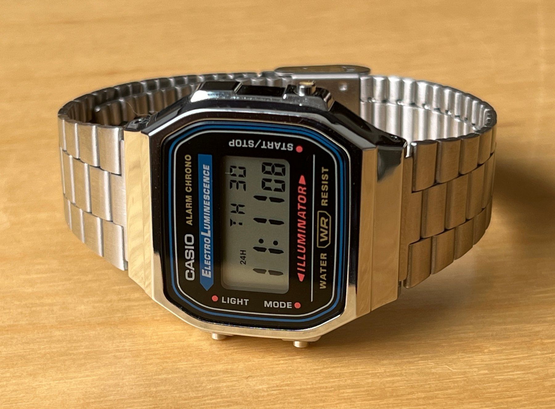 Casio Uhren: Casio A168 – Gebraucht aus Horgen von