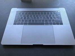 Headless macbook pro 15" touch bar