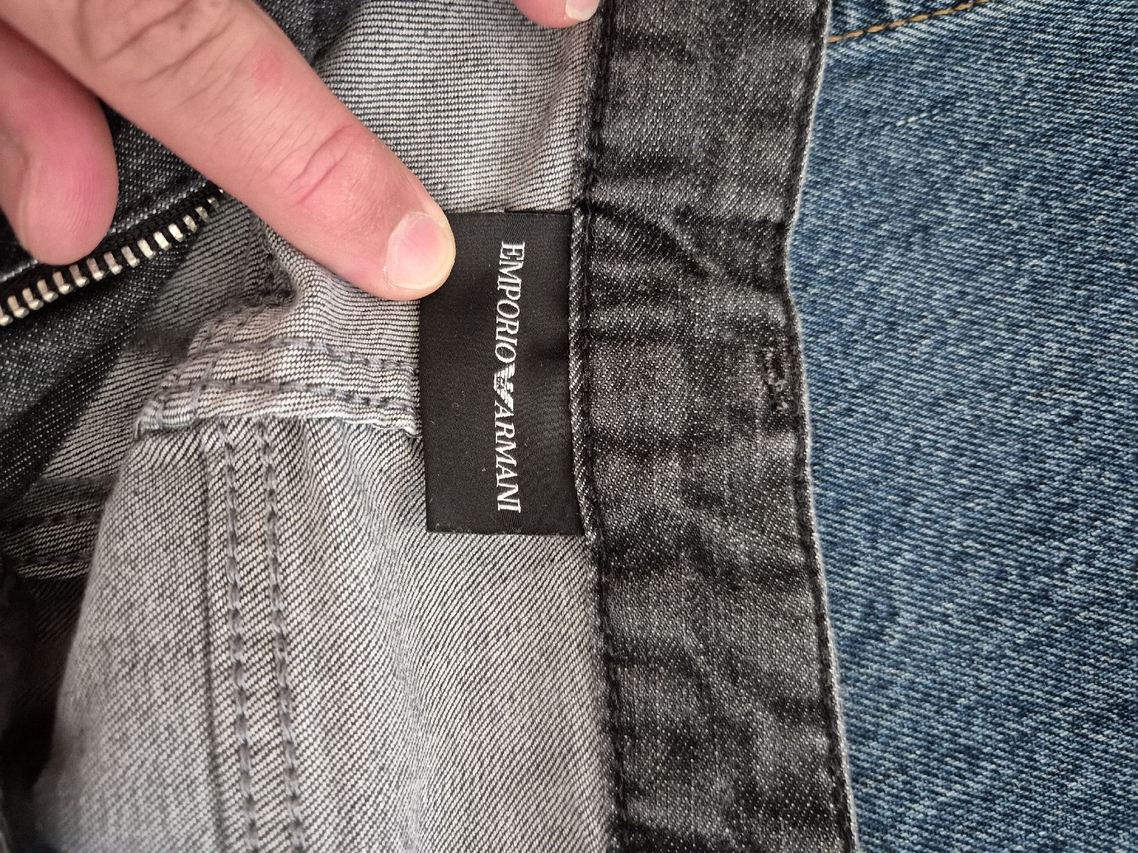 Armani Pantaloni: emporio armani hosen – Usato da adliswil venduto da adelika 2
