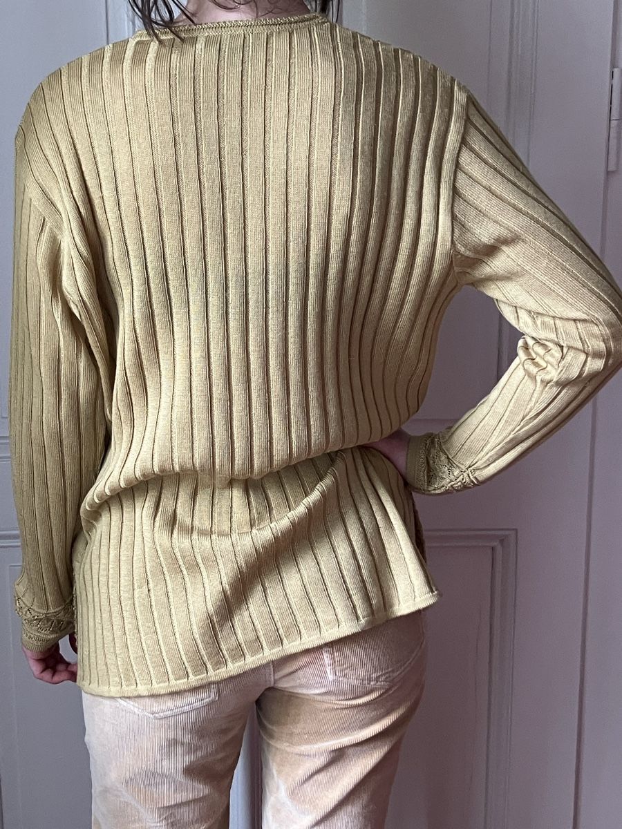 Maglioni & Felpe: Pull beige/doré vintage - TÜTSÜ – Usato da Genève venduto da sunflower.vintage 2