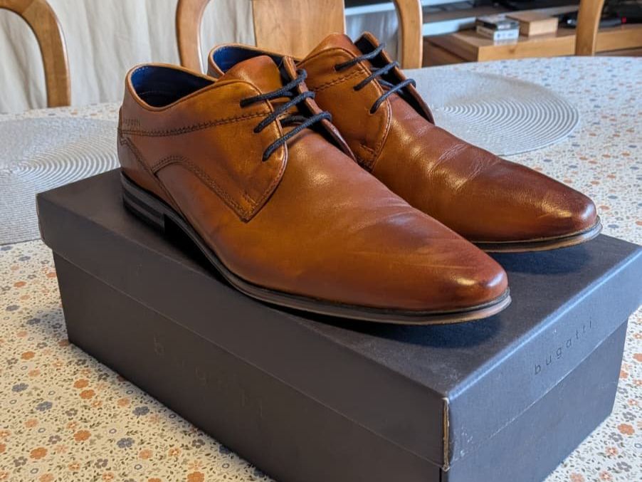 Bugatti Scarpe da uomo: Bugatti Business-Schnürer / Anzugsschuhe - cognac – Usato da Bürglen TG venduto da dan_zy87 1
