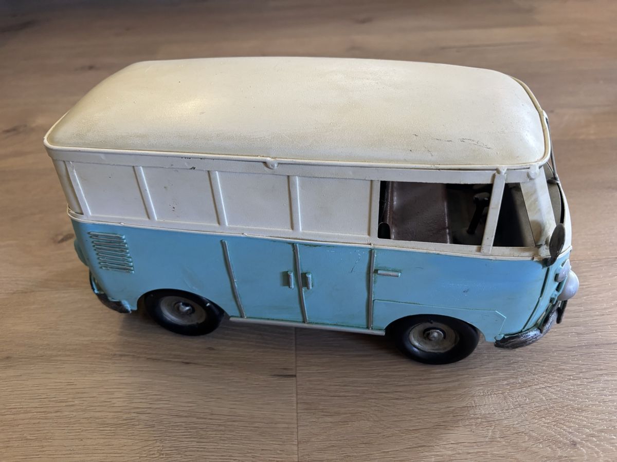Volkswagen Voitures modèles: VW Bus Blechmodell – D'occasion à Hinwil par eri_b76q 2