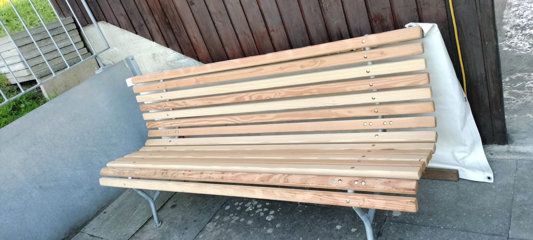 Panchine: Neutraler Gartenbank – Usato da Dagmersellen venduto da Scania68 2