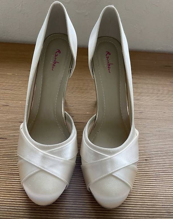 Scarpe da donna: Damenschuhe neu EU 38.5 – Usato da Bergdietikon venduto da sbones 1