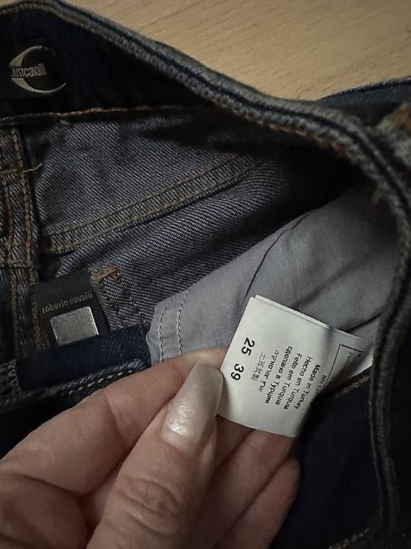 Roberto Cavalli Jeans: Just Cavalli Jeans – Usato da Märstetten venduto da vankev 4