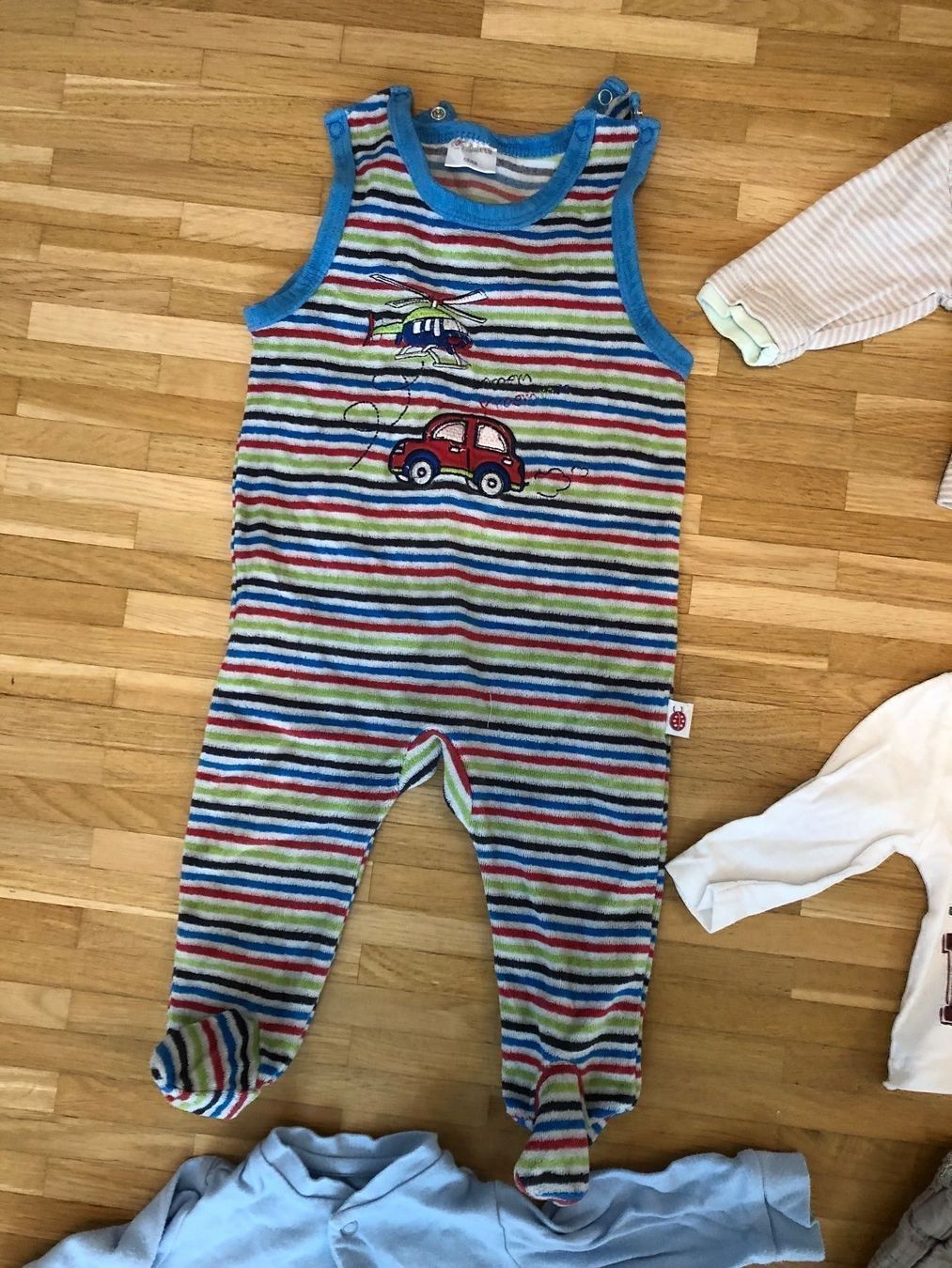 Lotti & Set di vestiti: Kinderkleider Set Grösse 62 Junge – Usato da Lupsingen venduto da sta_wgg5 1