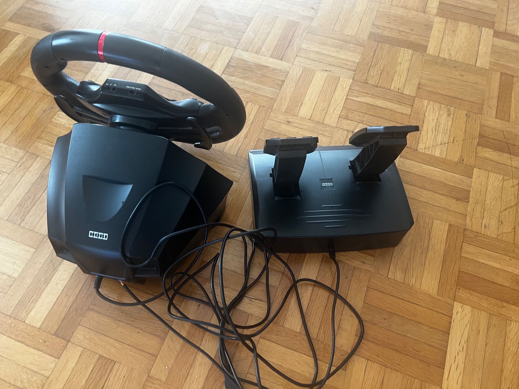 Console: Lenkrad ps4 – Usato da Ebikon venduto da Venus025 3
