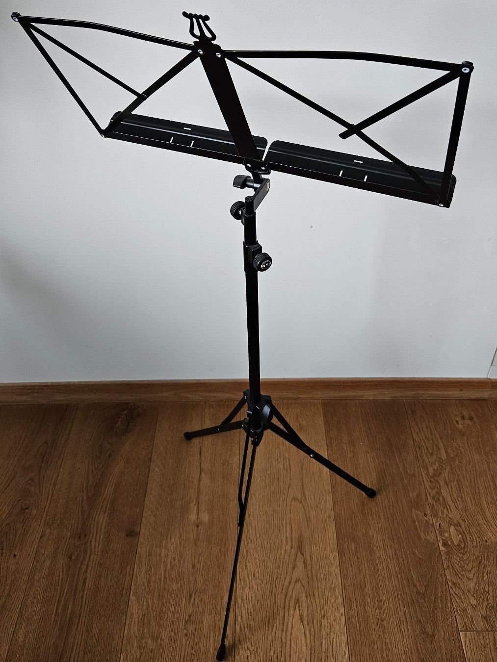 König & Meyer Supporti per strumenti musicali & leggii: Notenständer K&M – Usato da Thun venduto da Stockhorn5812 1