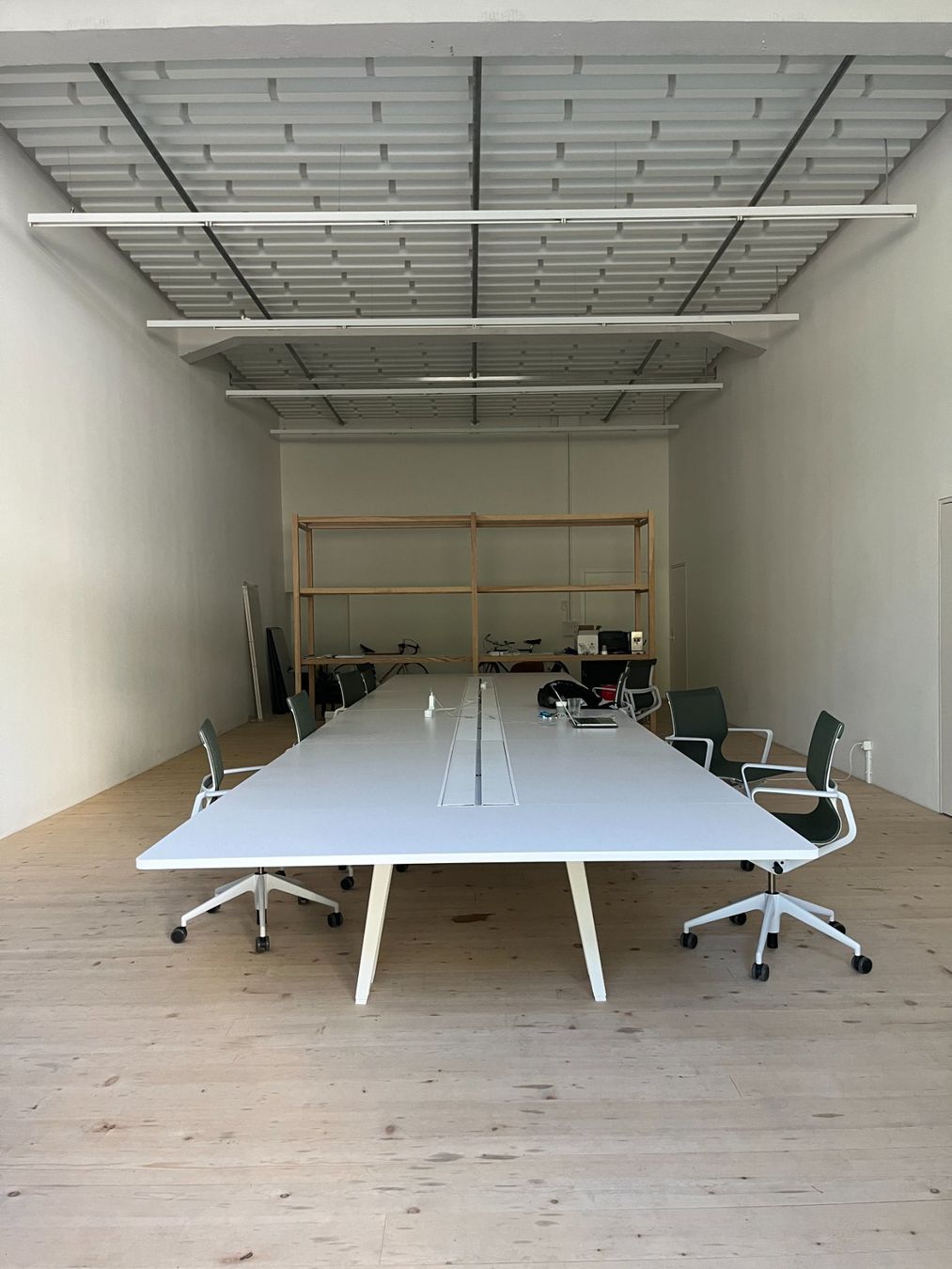 Vitra Tables: Vitra, Joyn 2 Platform, Ronan & Erwan Bouroullec – D'occasion à Zürich par less_more