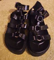 Schwarze Bershka Sandalen Gr. 40 NEU! Schöne Sommerschuhe!