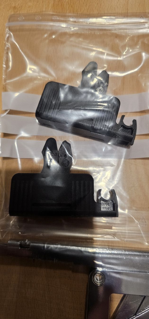 USM Armoires: Original USM-Dämpfer Silent Close/2 Stk. – Neuf avec emballage d'origine à Chur par Sihar 2