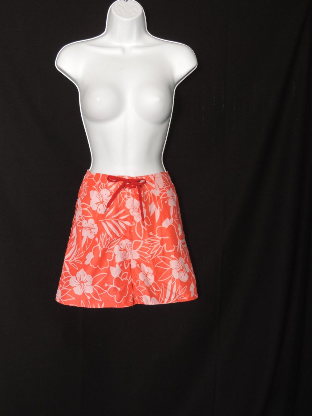 Hosen: short rose à fleurs Hawaï – Gebraucht aus Genève von Axelle333 5