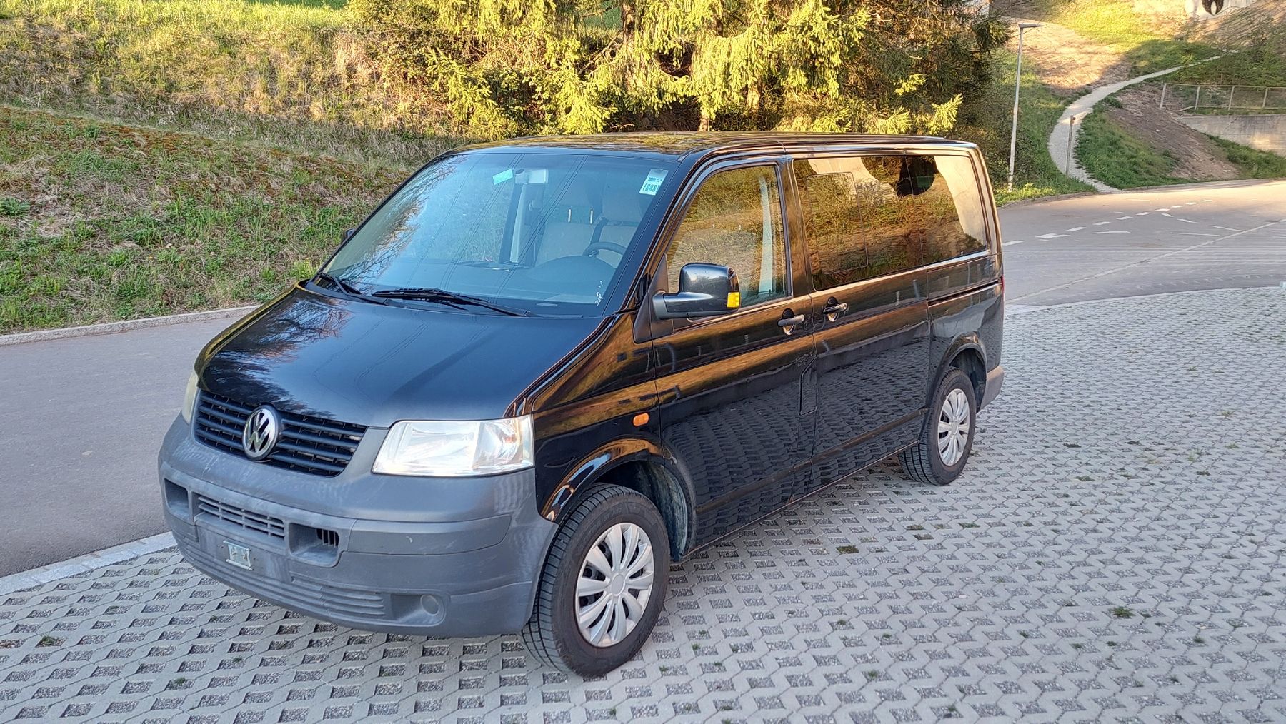 VW Véhicules utilitaires: VW T5 TRANSPORTER TDI – D'occasion à Othmarsingen par Lanz05