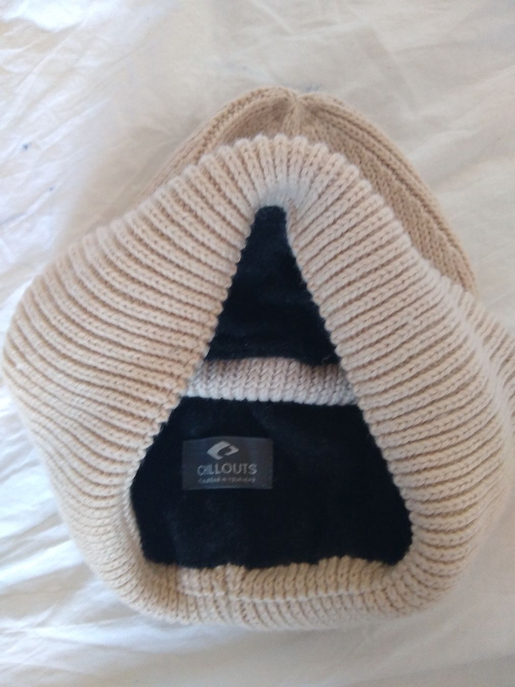 Copricapi, berretti & cappellini: Warm Winter Beanie by CHILLOUTS - Excellent Condition – Usato da Dübendorf venduto da rol_fm6d 2