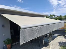 Neuwertige, elektrische Sonnenstore 6m x 3m zu verkaufen