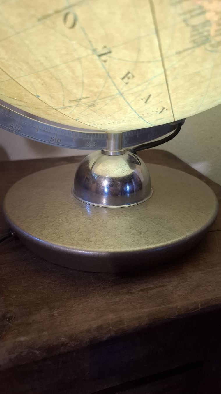 Sonstige Dekorationen & Accessoires: JRO Globus Lampe mit Beleuchtung – Gebraucht aus Ebnat-Kappel von Aibur 4