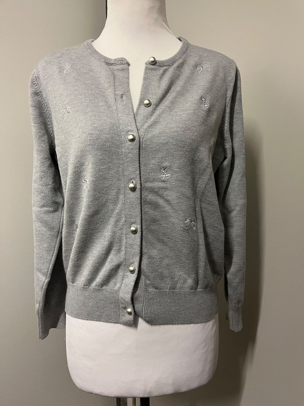Maglioni & Felpe: Pullover Grösse S/M, wie neu, NP 59.- – Nuovo e nell'imballaggio originale da Interlaken venduto da Jasmin_Flower