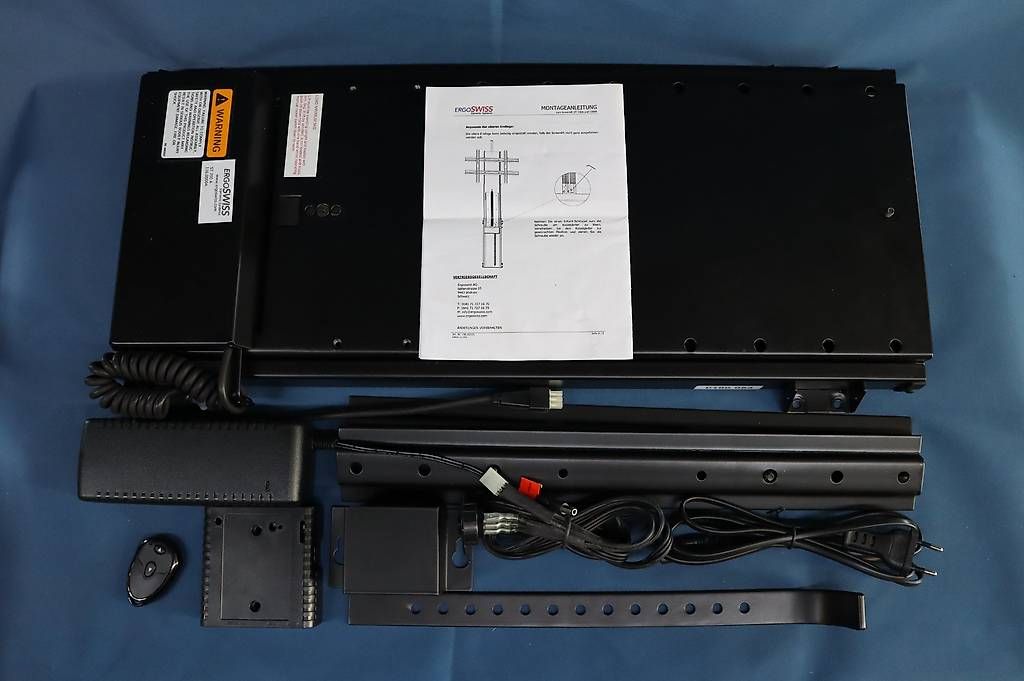 Sonstige Dekorationen & Accessoires: Screenlift – Neu (gemäss Beschreibung) aus Boniswil von Ubabo