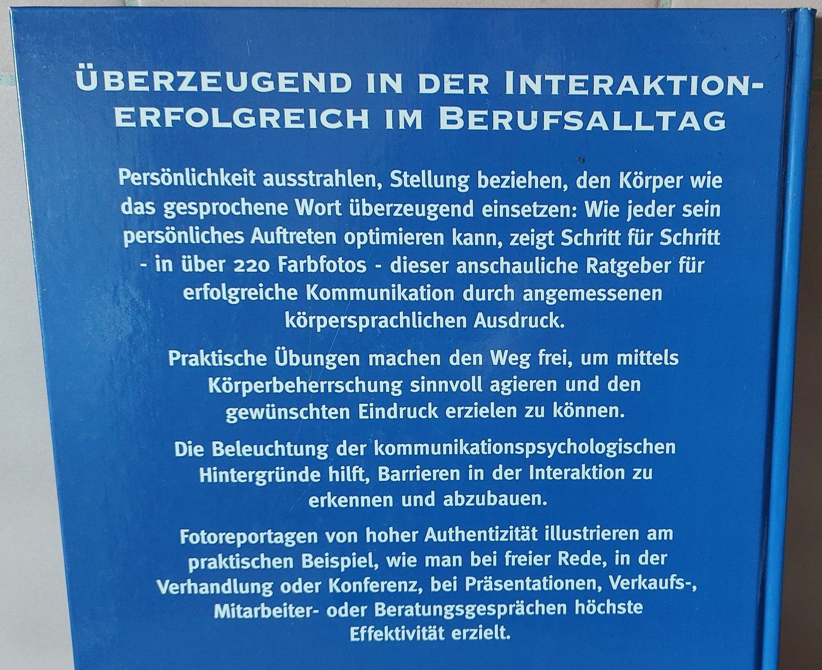 Libri: Körpersprache - erfolgreich einsetzen! Ratgeber Buch – Usato da Zollikofen venduto da Blackie 2