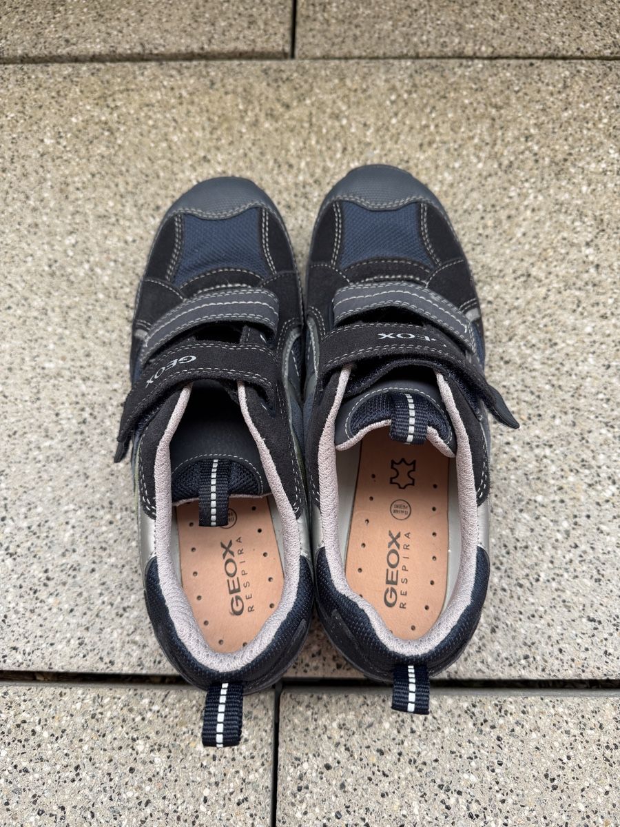 Geox Scarpe da uomo: Halbschuhe Kinder – Usato da Pfäffikon ZH venduto da aveo14 2