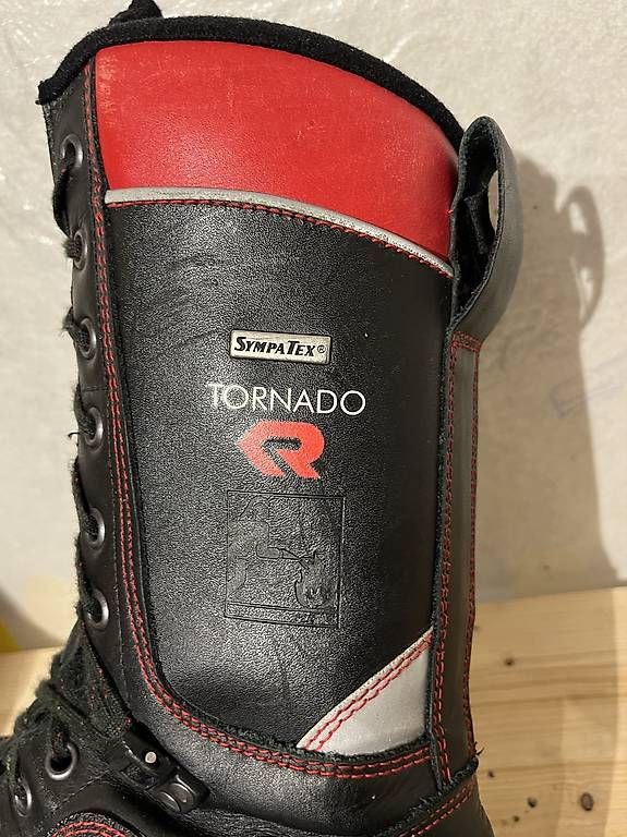 Chaussures hommes: Bottes de pompier - feu – D'occasion à Riddes par freeheel02 3