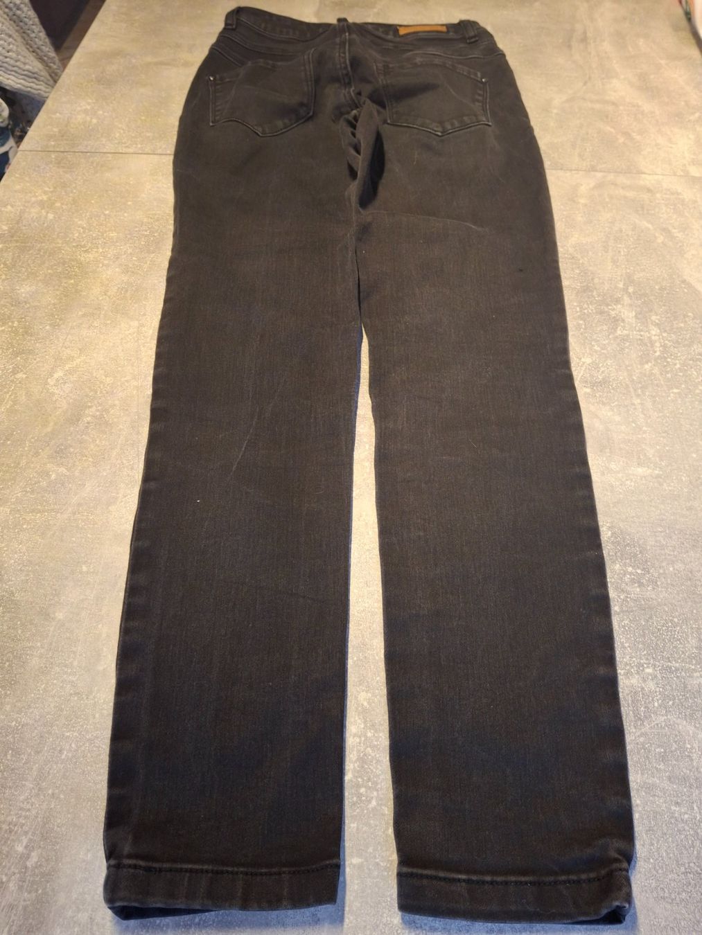 Jeans: Pantalon jeans noir taille 36 marque Zebra – Gebraucht aus Villiers von san_jn5w 6
