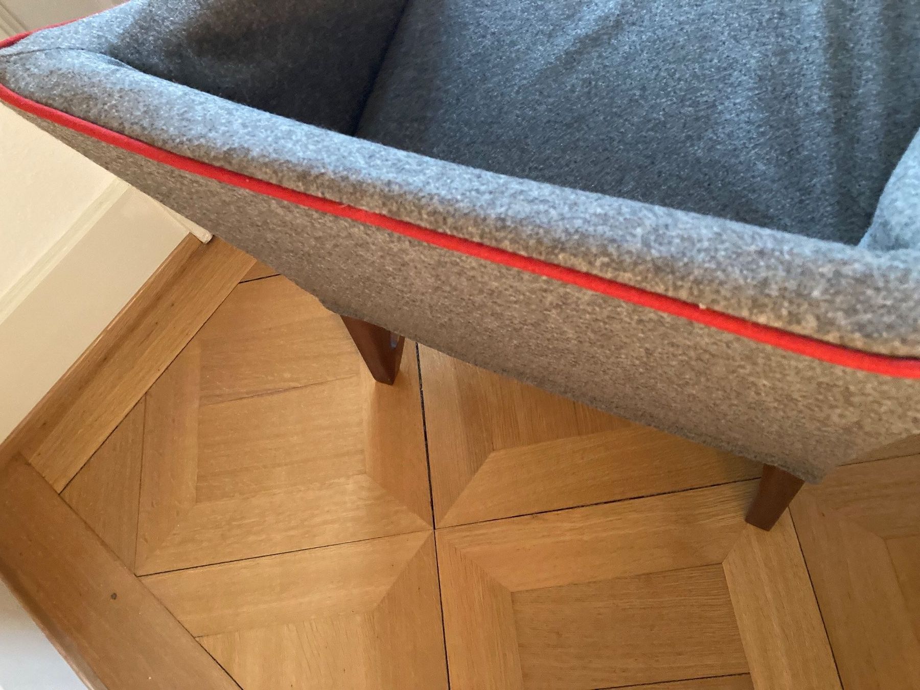 Giorgetti Poltrone: GIORGETTI MOBIUS UMBERTO ASNAGO SELTEN – Usato da Zürich venduto da kostbares 4