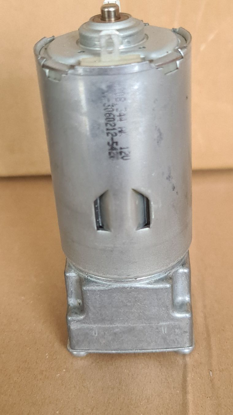 Trattori: luftgefederten sitze Kompressor 12V – Nuovo (secondo la descrizione) da Uerkheim venduto da Kaufoption 2