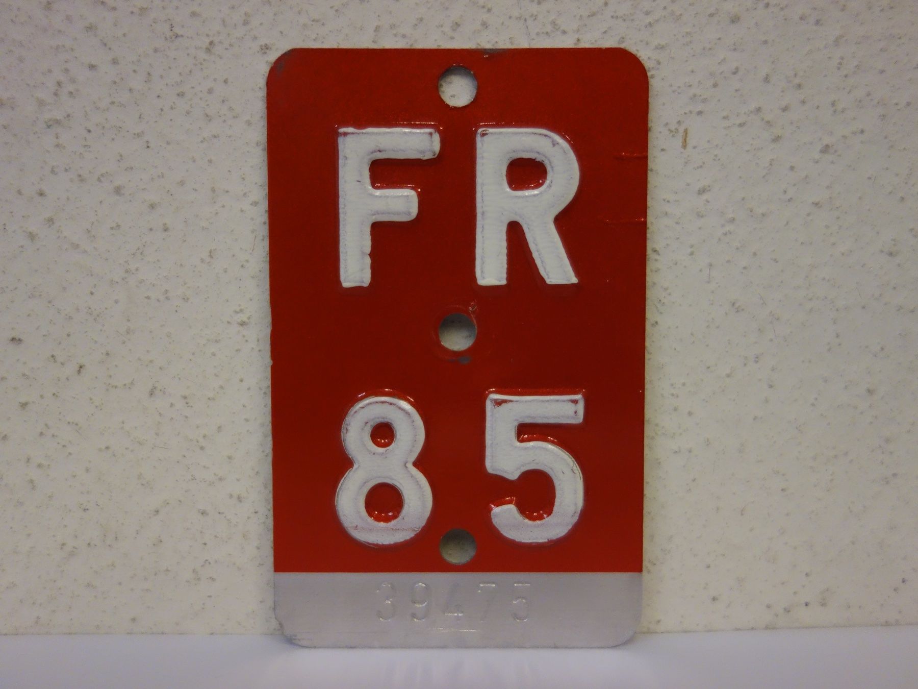 Schilder: FR 85 VELONUMMER - FAHRRADSCHILD – Gebraucht aus Kerzers von zimmergruen