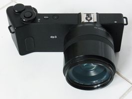 Sigma DP3 Quattro 50mm Foveon & Zubehör in OVP