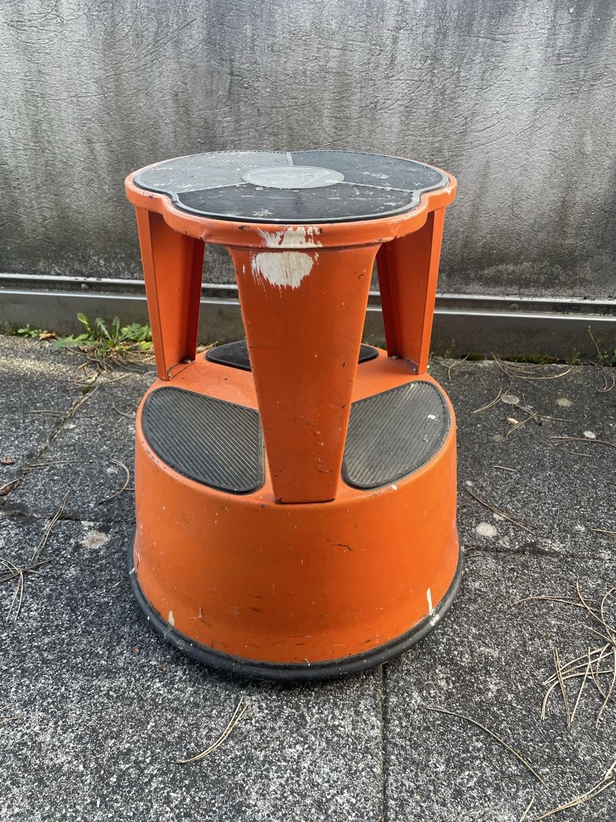 Hocker: Tabouret kick Step Vintage Orange – Gebraucht aus Vallamand von Bricbracbroc82 1