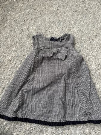 Robe fille LILI GAUFRETTE 18 mois - État impeccable! (55)