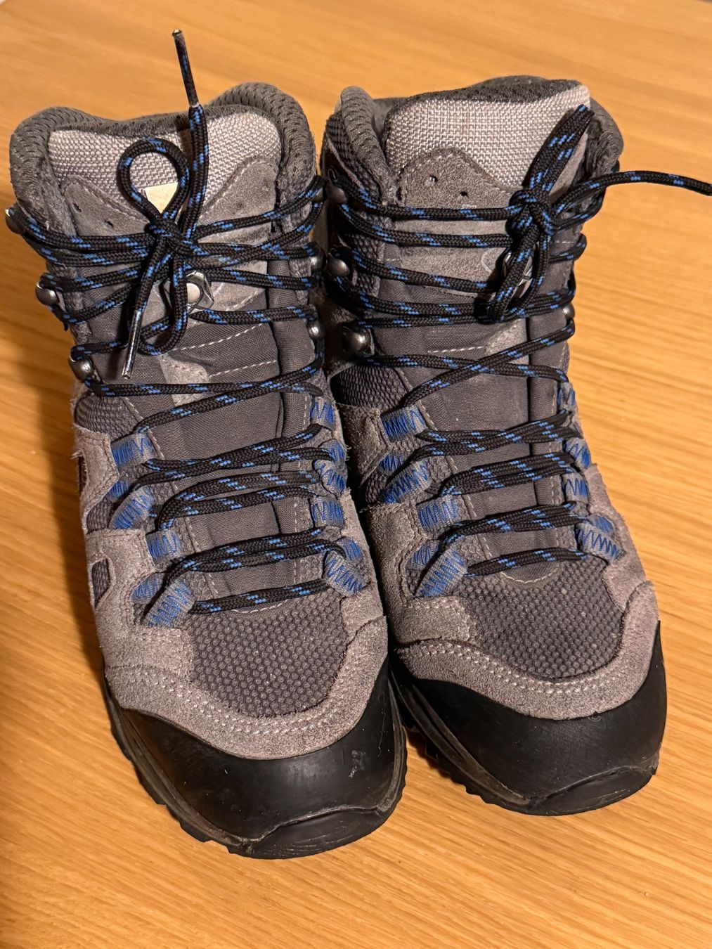 Lowa Scarpe da donna: Lowa Khumbu Trekkingschuhe Damen, 37 – Usato da Zürich venduto da Elena_8 3