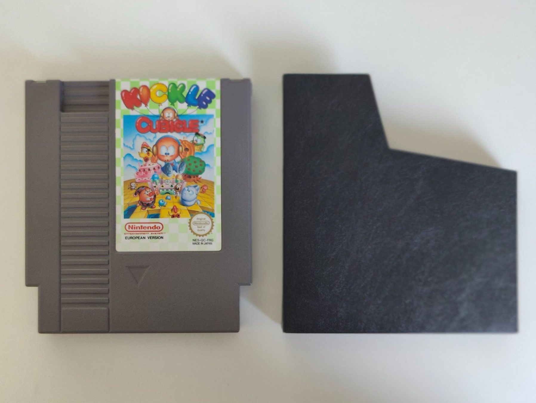 Nintendo Giochi: Kickle Cubicle - Nintendo NES – Usato da Dintikon venduto da Nightcom