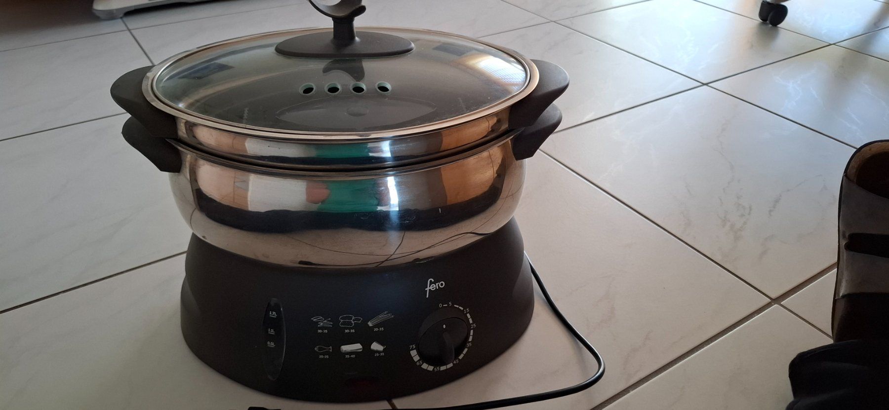 Appareils de cuisine: Dampfgarer Marke Fero – D'occasion à Ballwil par fischli01