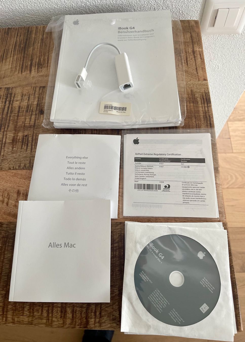 Apple Notebooks: Apple iBook G4 1.2 mit Originalsoftware und LAN-Adapter – Gebraucht aus Weggis von Katastropholi 6
