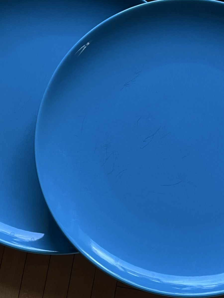 Ikea Piatti: 4 blue plates and 2 grey plates – Usato da Lausanne venduto da ari_6txh 1