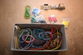 Kabel und Elektronik Bauteile diverses Material Konvolut