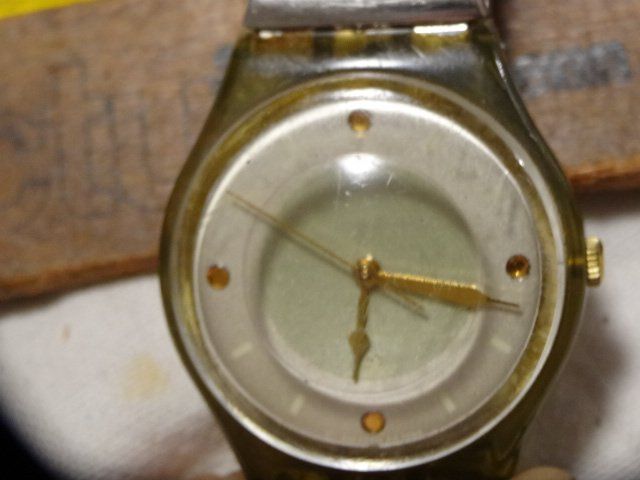 Swatch Montres: S-WATCH HERREN  UHR,QUARTZ.LÄÜFT – D'occasion à zürich par ahmad01 5