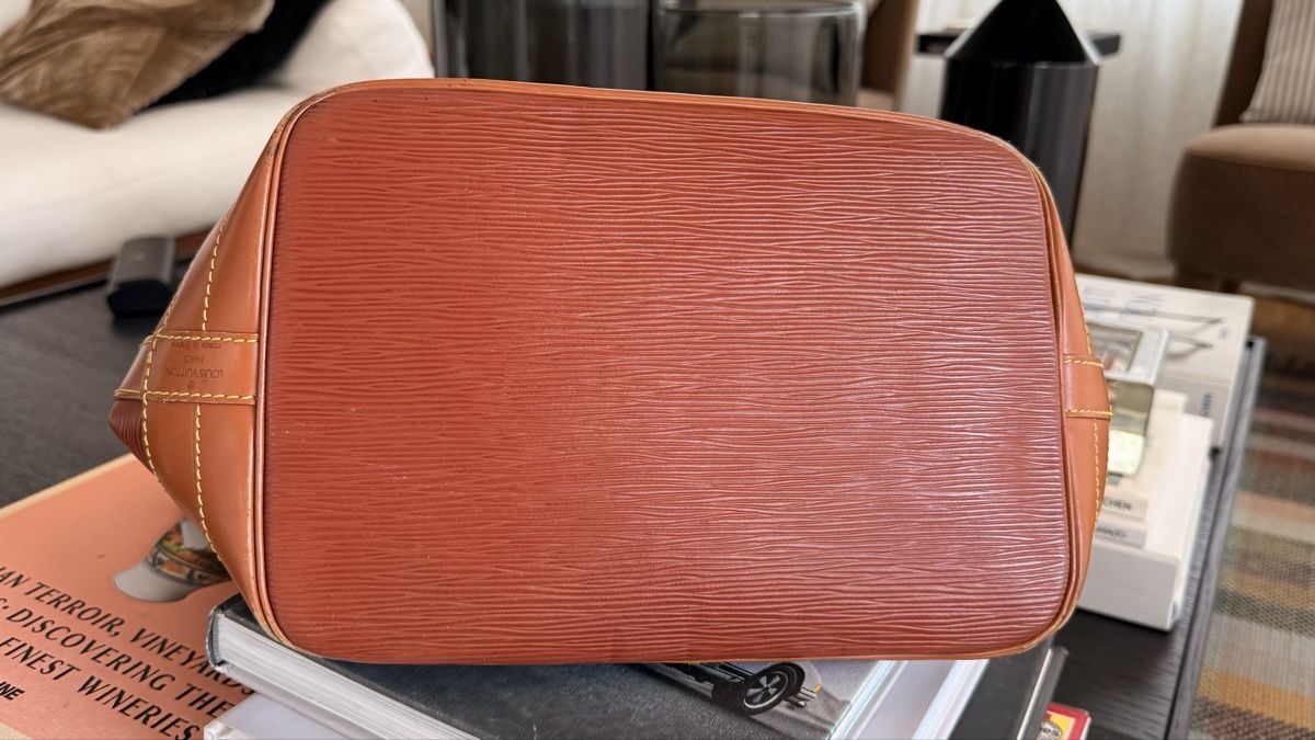 Taschen für Damen: Louis Vuitton Grand Noé – Gebraucht aus Küsnacht von cri_ngg5 5