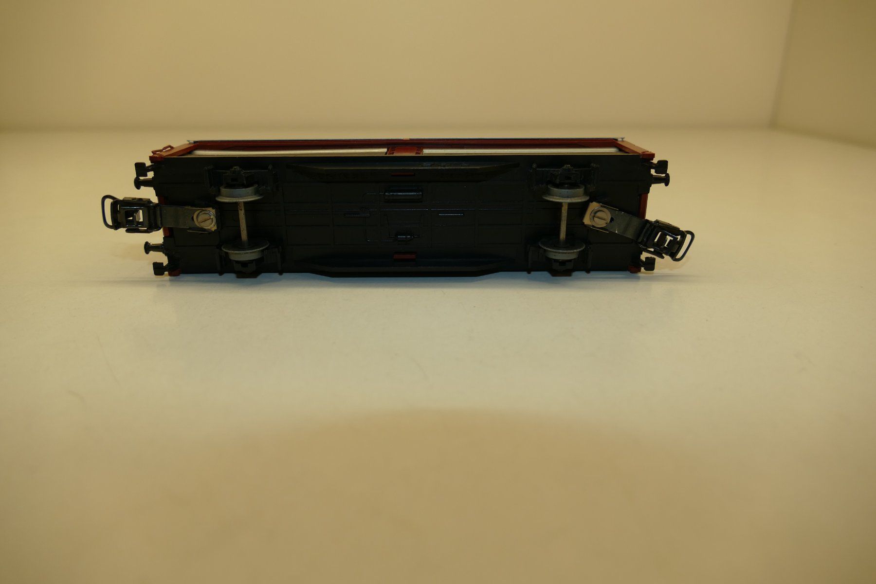 Märklin Modellini di ferrovie: Märklin H0: DB Wagen mit Schiebewänden und Schiebedach – Usato da Niederhasli venduto da rail-duerst 5