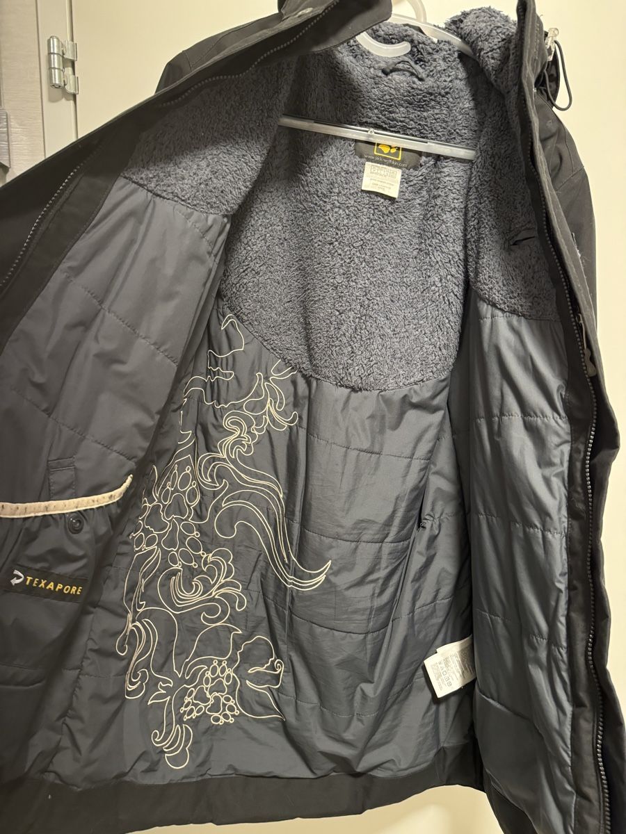 Jack Wolfskin Cappotti: Jack Wolfskin Wintermantel Damen Grösse M – Usato da Mühlau venduto da RotHluchs 1