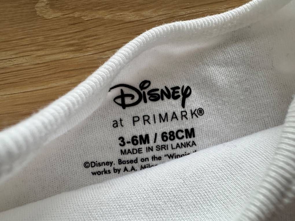 Disney Pigiama & Simili: Baby Strampler Winnie Puh, Gr 68 – Usato da Meilen venduto da JuliaFantasma 1