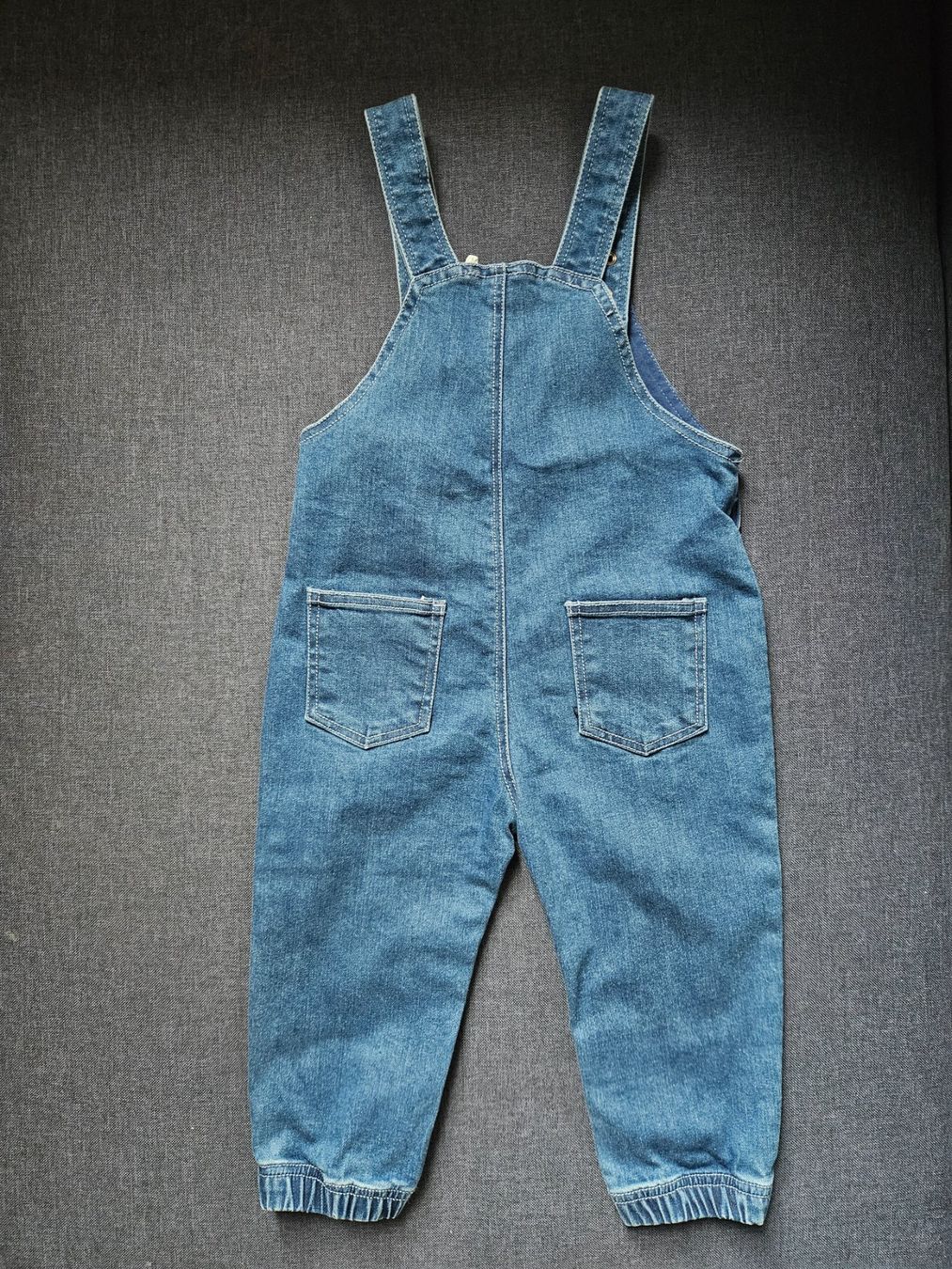 Hosen: Jeans Latzhosen Gr. 86/92 – Neu (gemäss Beschreibung) aus Worb von jun_fj8w 1