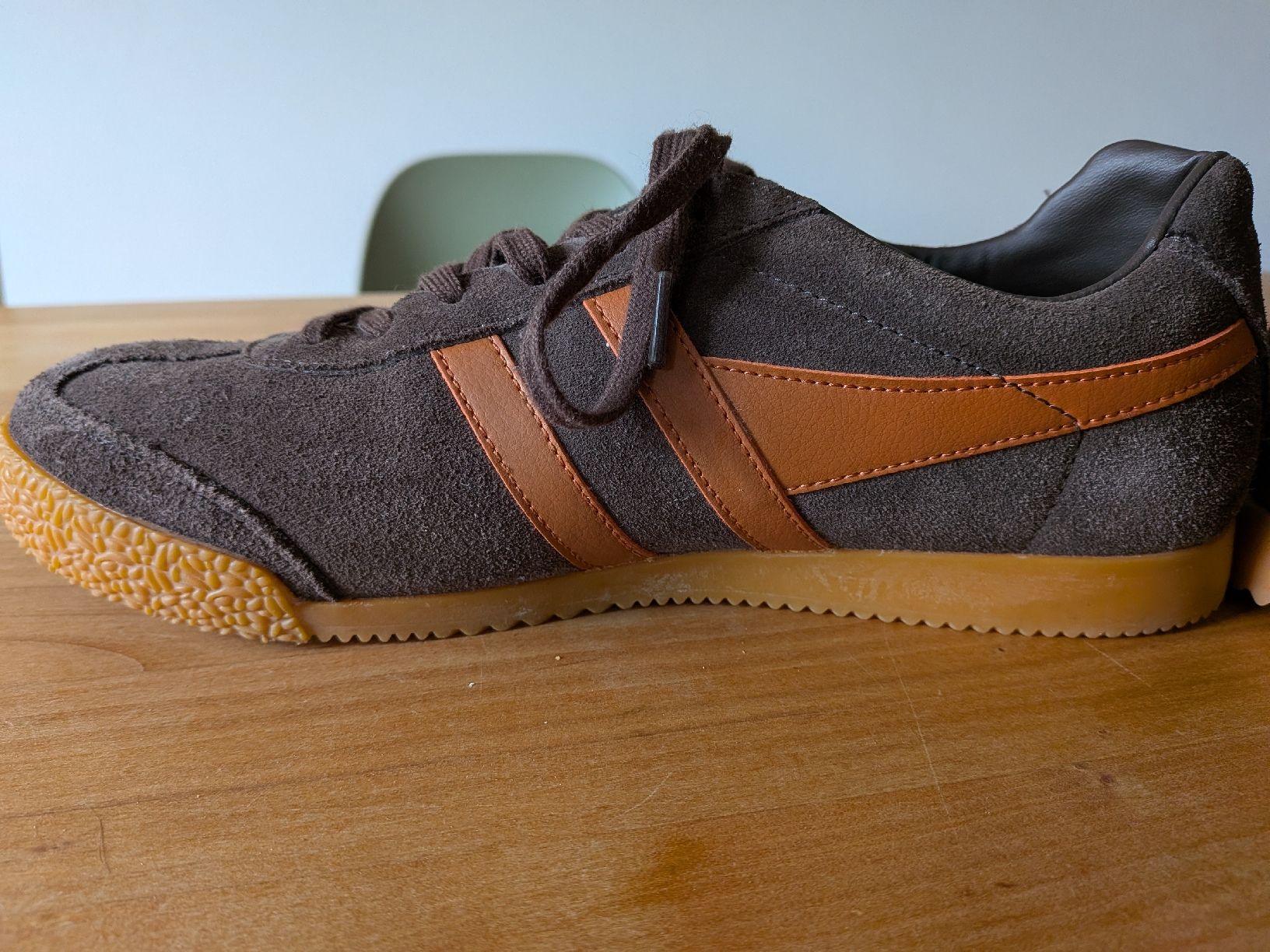 Scarpe da uomo: Sneaker Gola 42 – Nuovo (secondo la descrizione) da Dornach venduto da Bagpipe 2