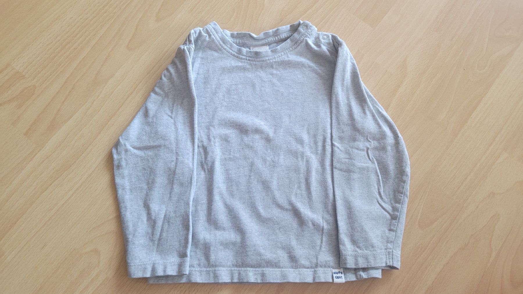 Maglioni & Felpe: Langarmshirt Grösse 98/104 – Usato da Muri AG venduto da tabi4fun