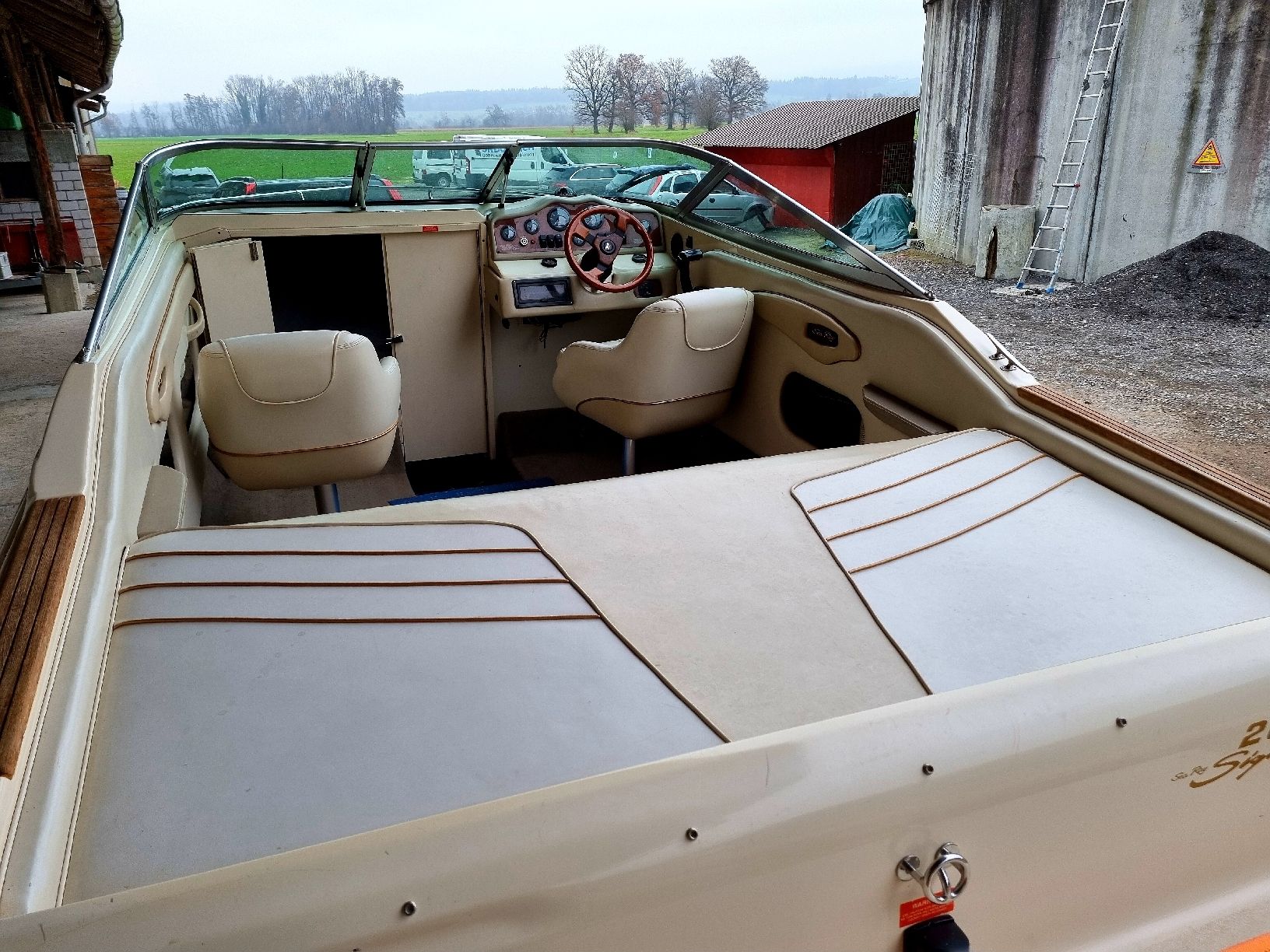 Barche: Motorboot 5.7 L, V 8, 8 Pers. – Usato da Hasle LU venduto da stupero 4